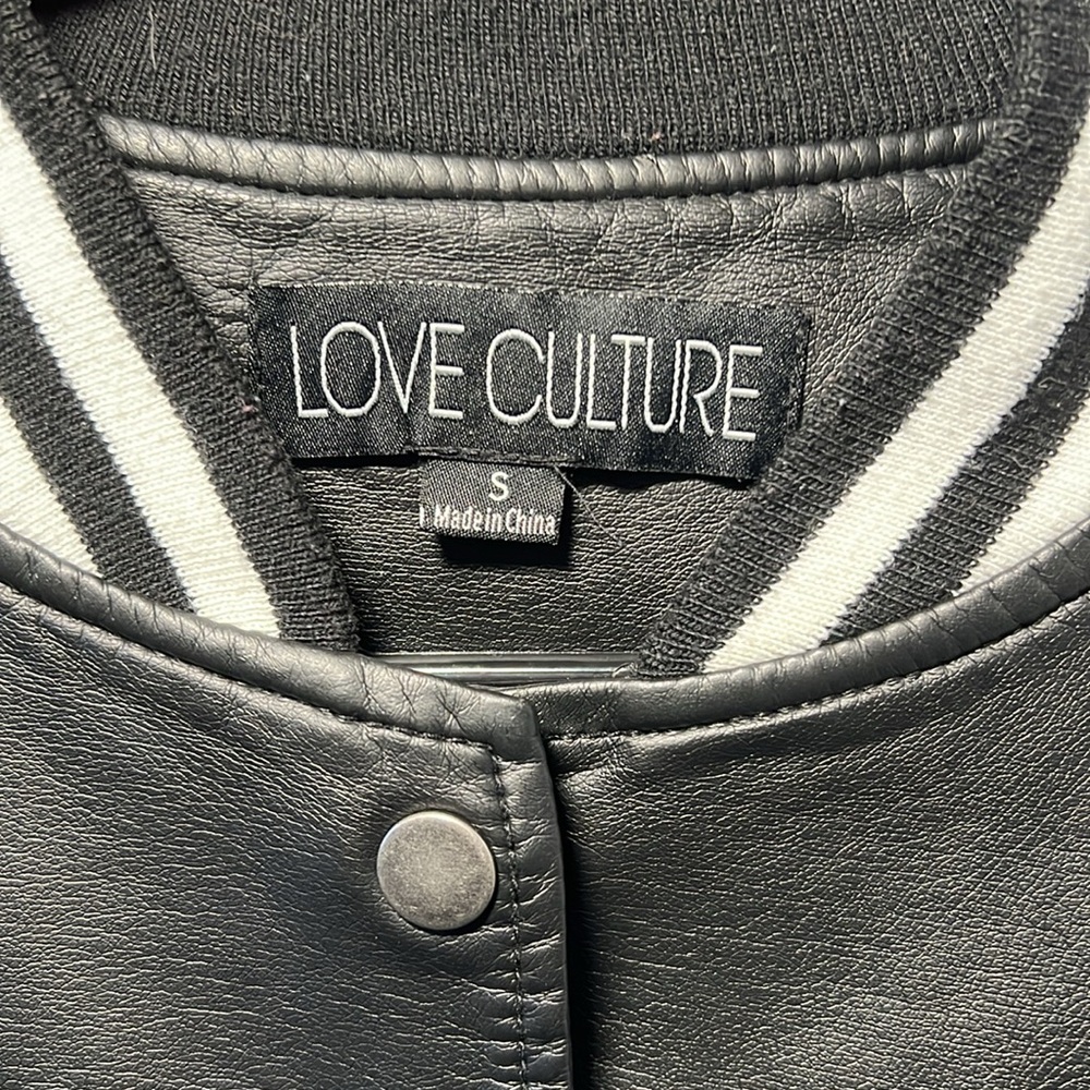 Love Culture BRAND: varsity/ bomber/ letterman jacket in black and white. - Picture 3 of 6